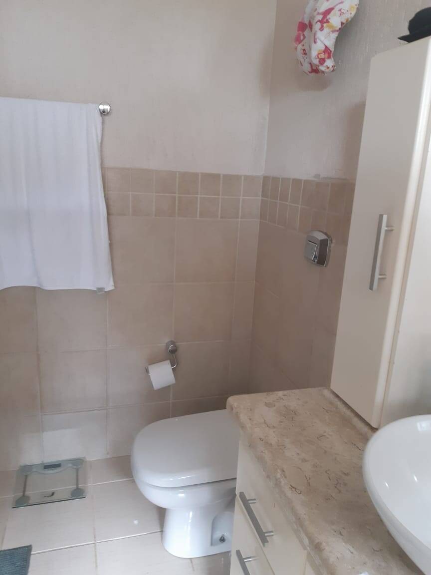 Casa à venda e aluguel com 3 quartos, 600m² - Foto 11