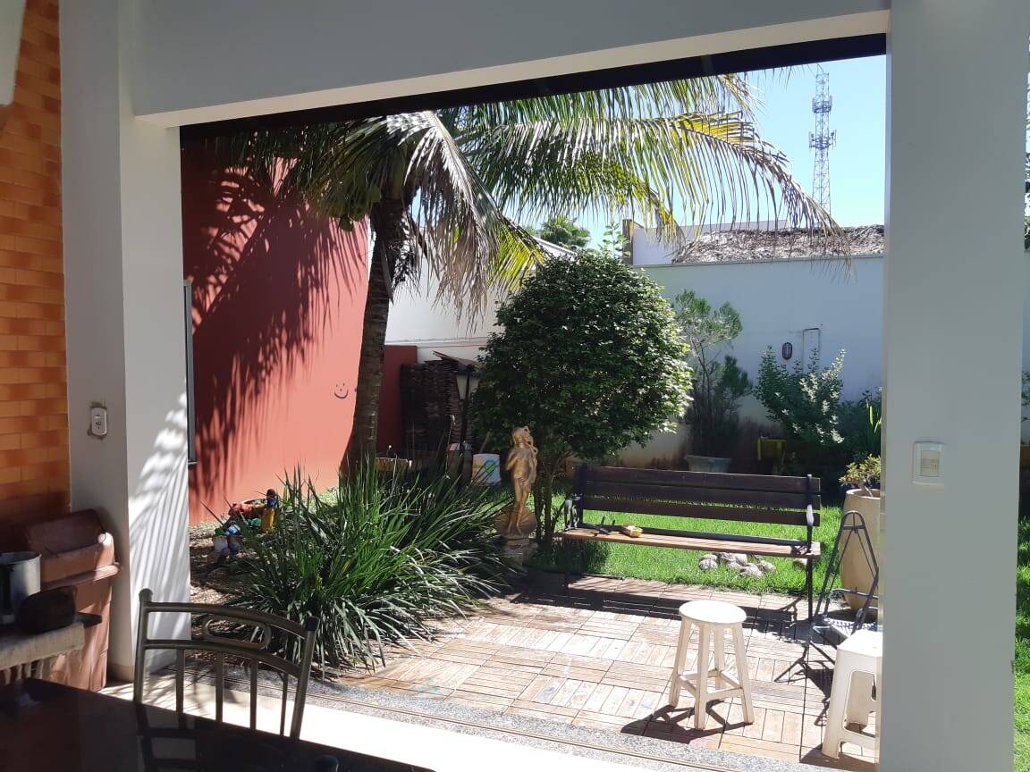 Casa à venda e aluguel com 3 quartos, 600m² - Foto 32