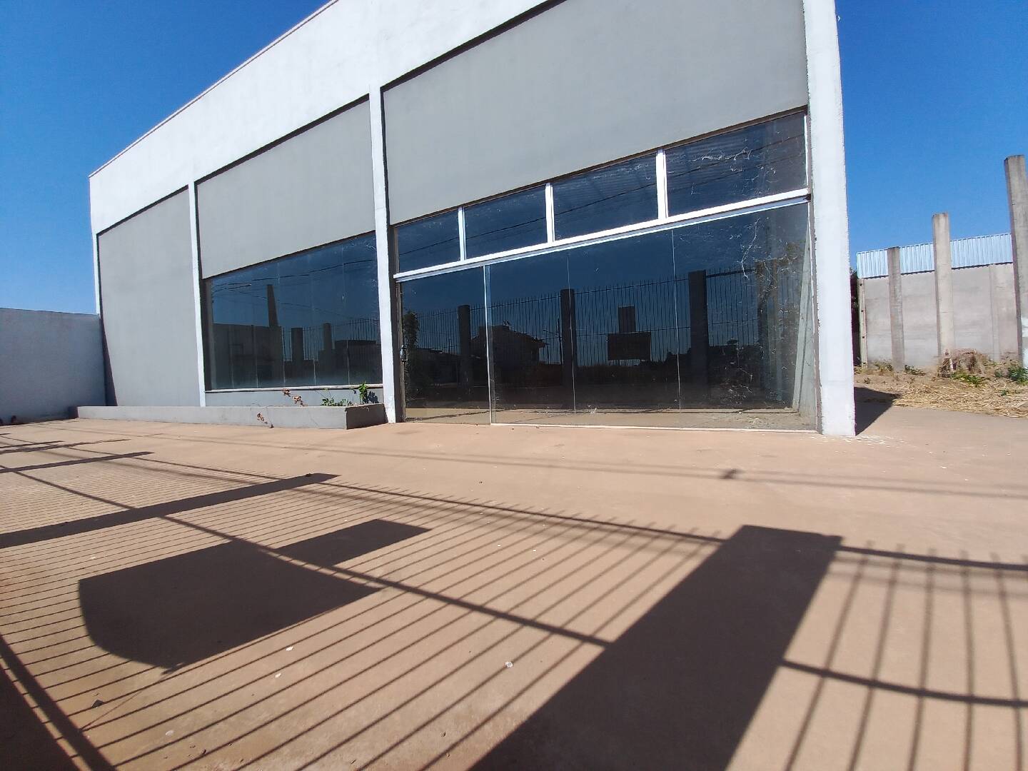 Prédio Inteiro à venda, 1000m² - Foto 1