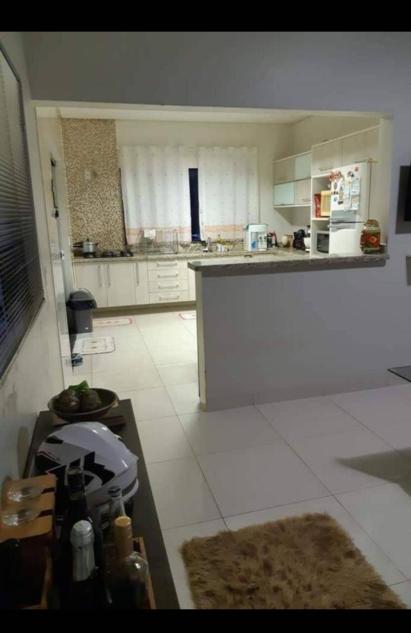 Casa à venda e aluguel com 4 quartos, 2020m² - Foto 22