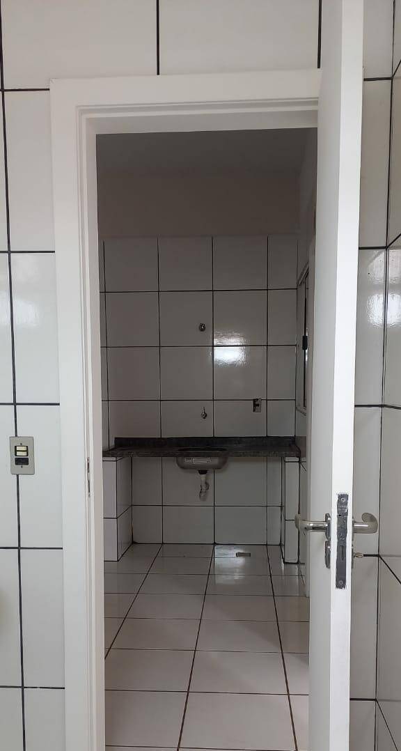 Apartamento para alugar com 2 quartos - Foto 4