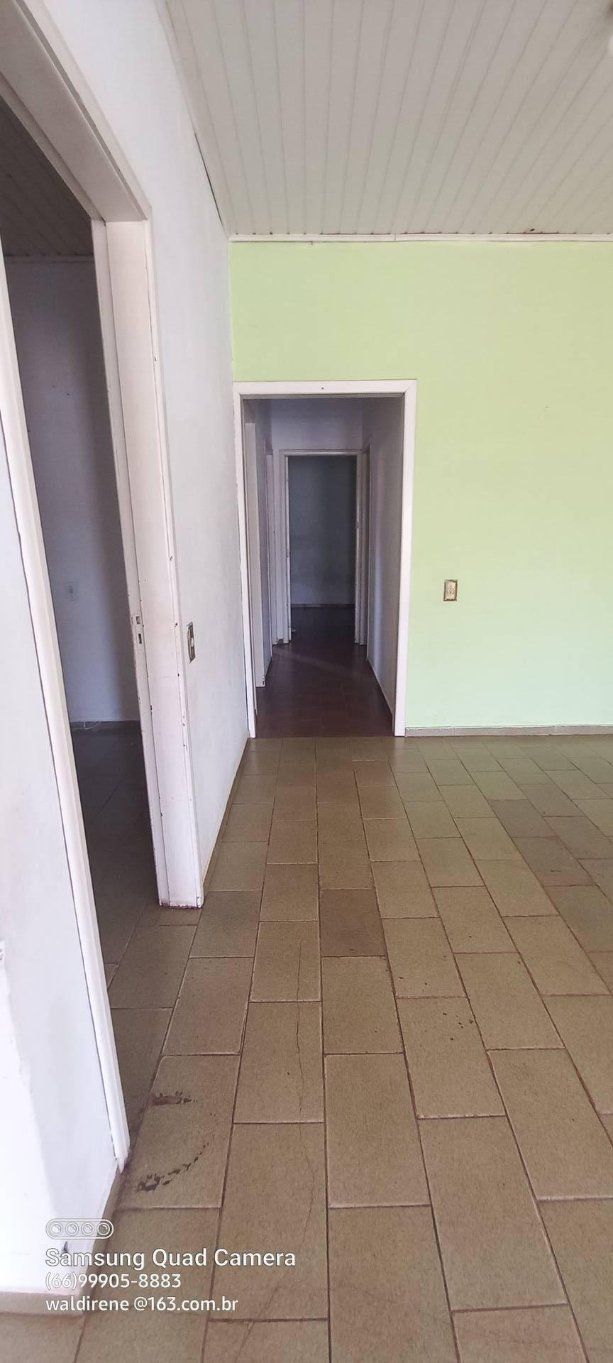 Casa à venda e aluguel com 3 quartos, 400m² - Foto 11