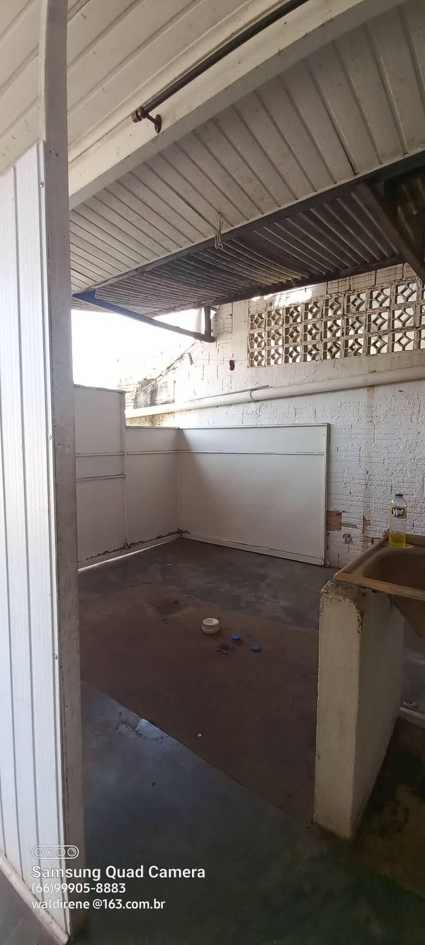 Casa à venda e aluguel com 3 quartos, 400m² - Foto 31