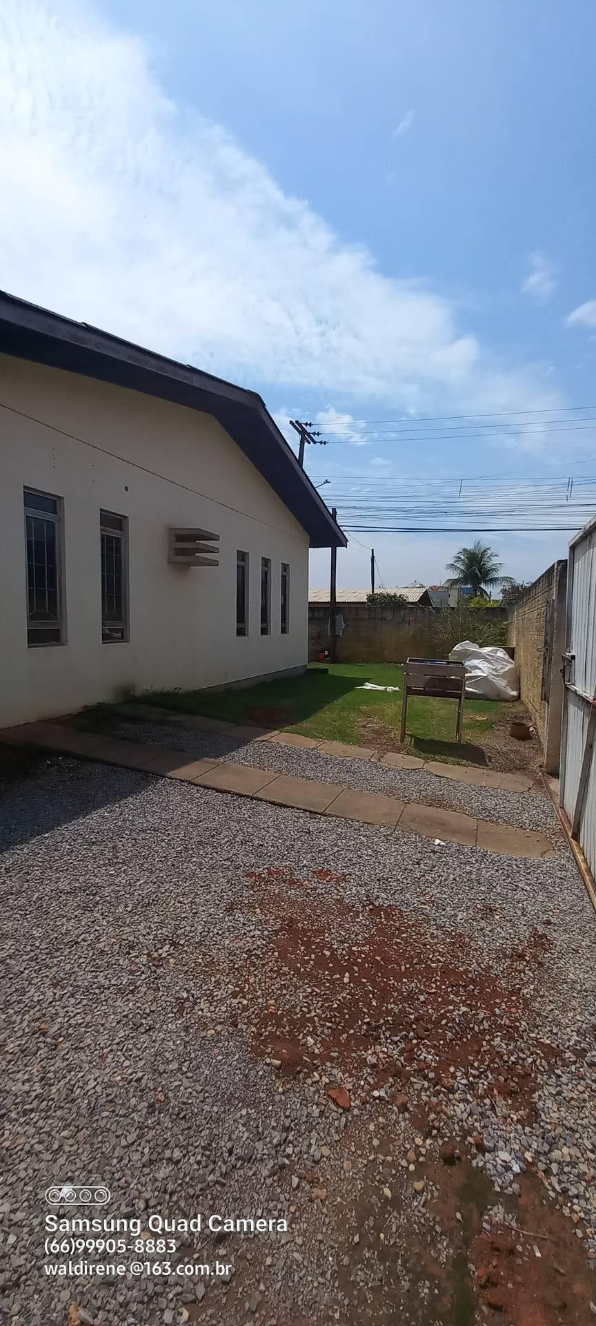 Casa à venda e aluguel com 3 quartos, 400m² - Foto 33