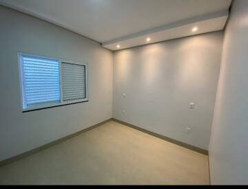 Casa à venda com 3 quartos, 1530m² - Foto 6