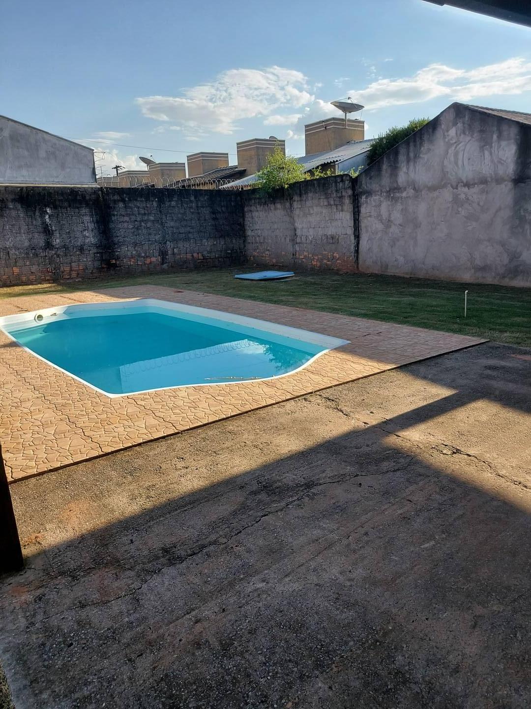 Casa à venda com 3 quartos, 600m² - Foto 25