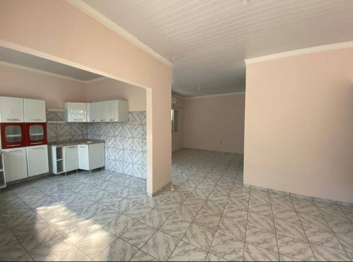 Casa à venda e aluguel com 4 quartos, 450m² - Foto 4