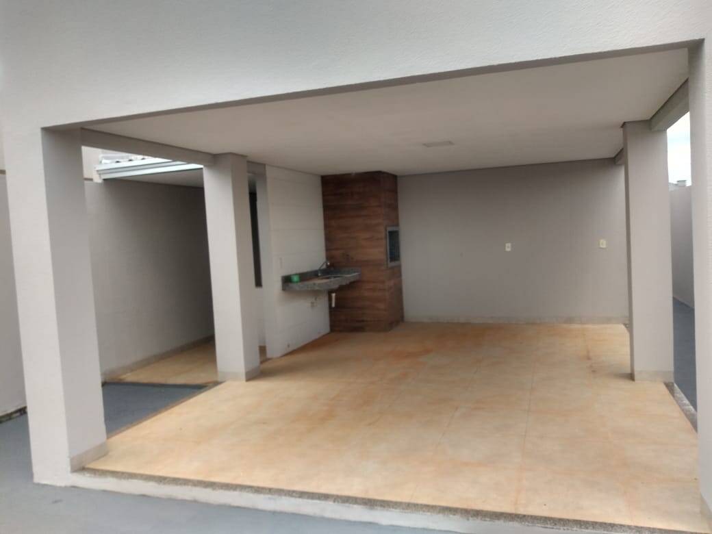 Casa à venda com 3 quartos, 143m² - Foto 8