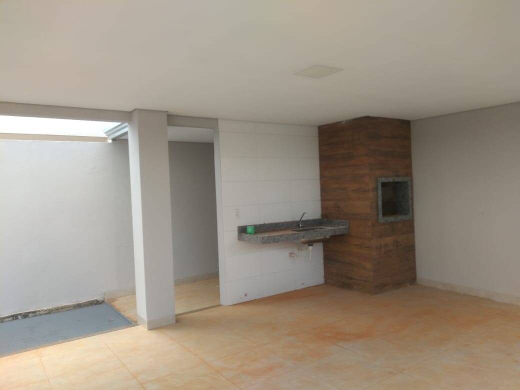 Casa à venda com 3 quartos, 143m² - Foto 7