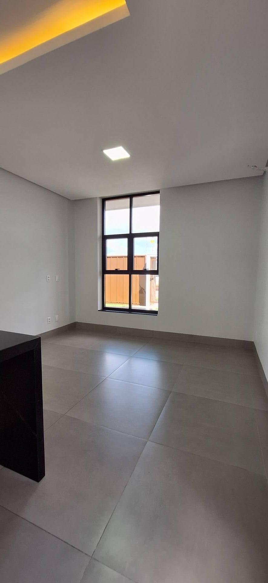 Casa à venda com 3 quartos, 325m² - Foto 15