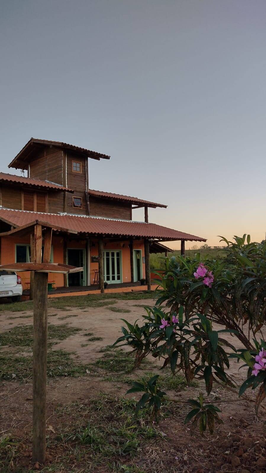 Fazenda à venda com 3 quartos, 2100m² - Foto 1