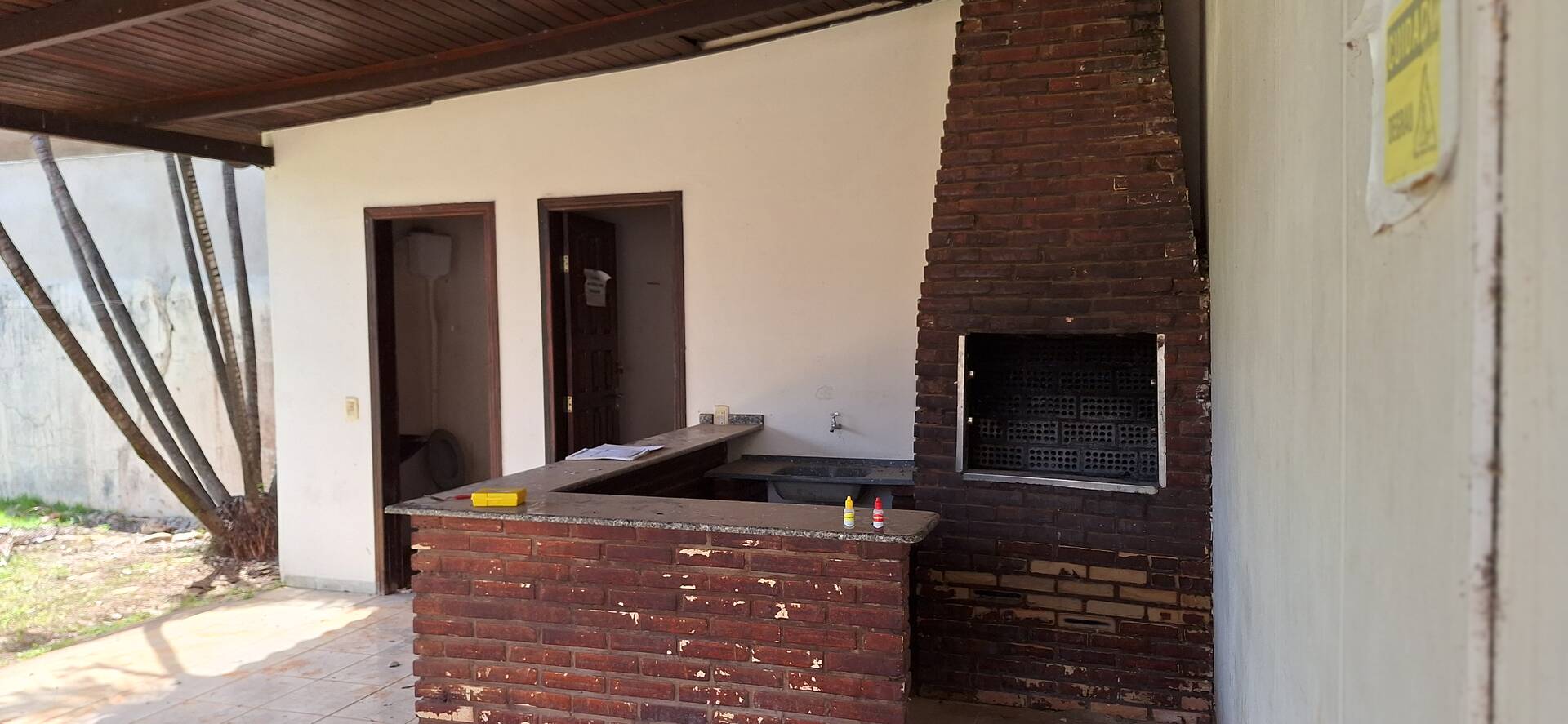 Casa para alugar com 4 quartos, 800m² - Foto 11