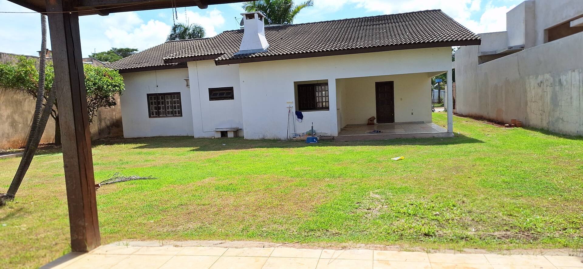 Casa para alugar com 4 quartos, 800m² - Foto 13