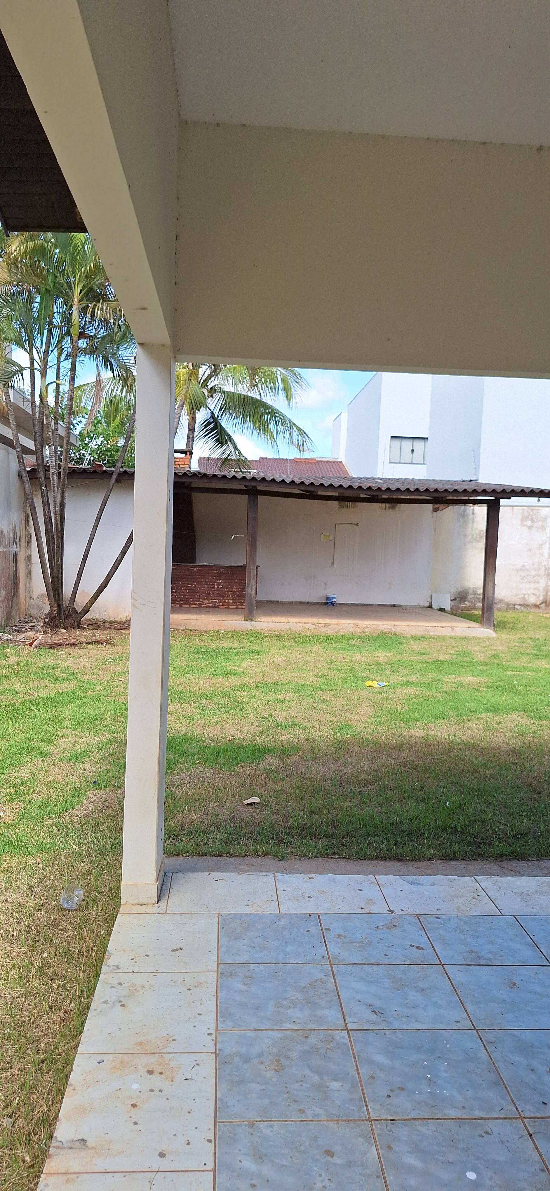 Casa para alugar com 4 quartos, 800m² - Foto 19