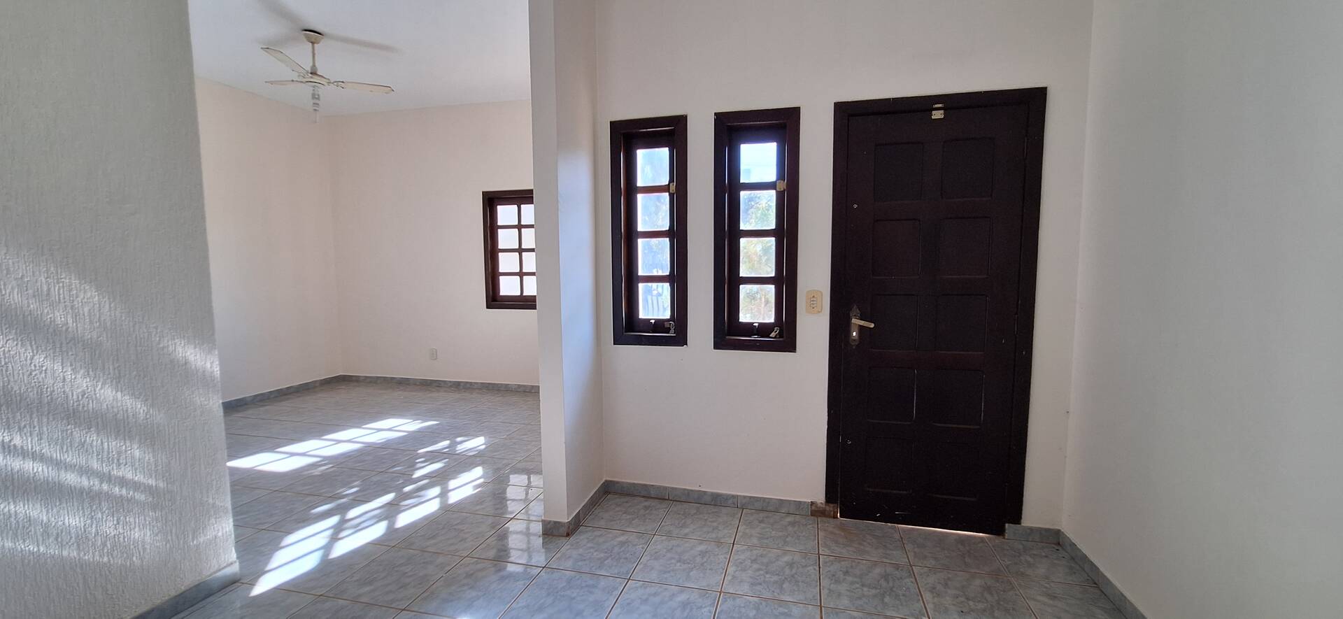 Casa para alugar com 4 quartos, 800m² - Foto 51