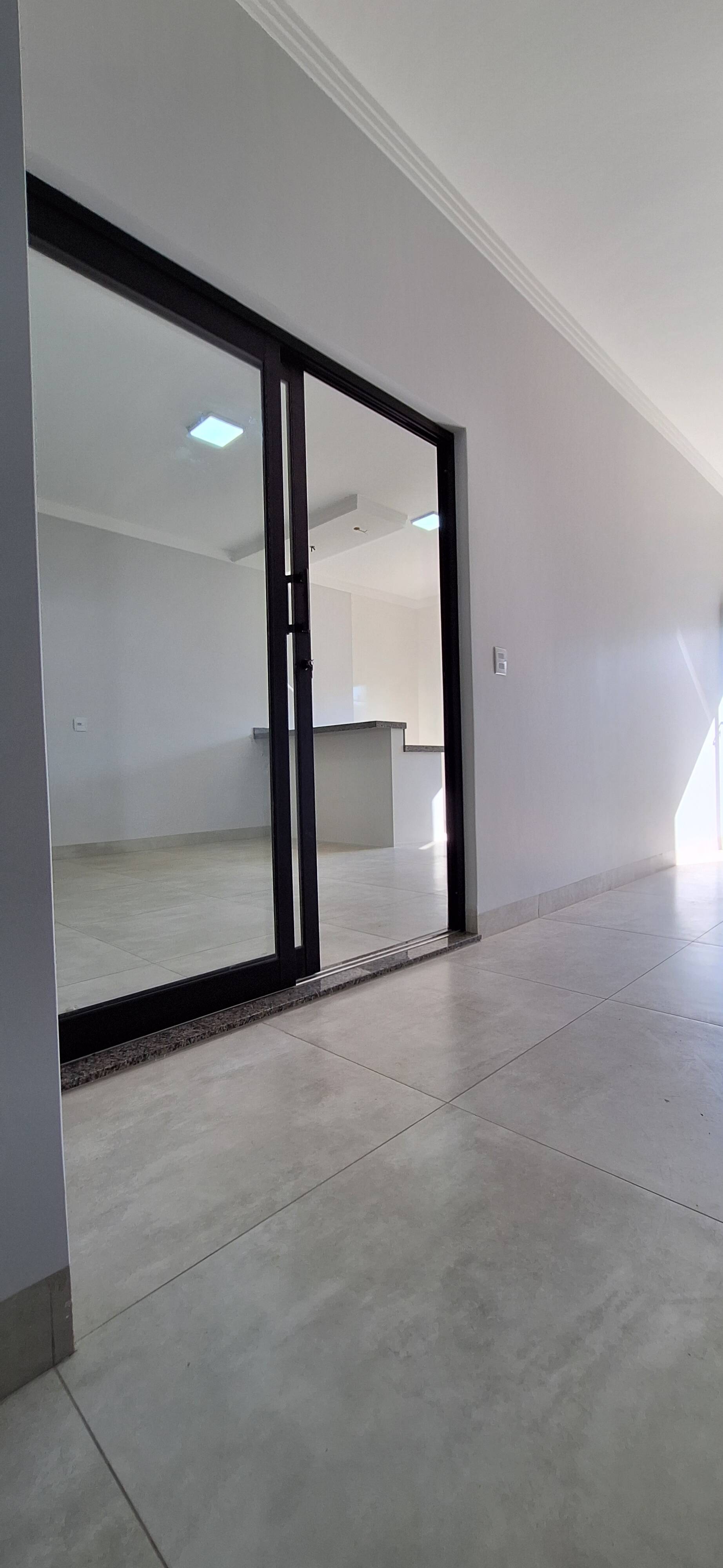 Casa à venda com 3 quartos, 176m² - Foto 9