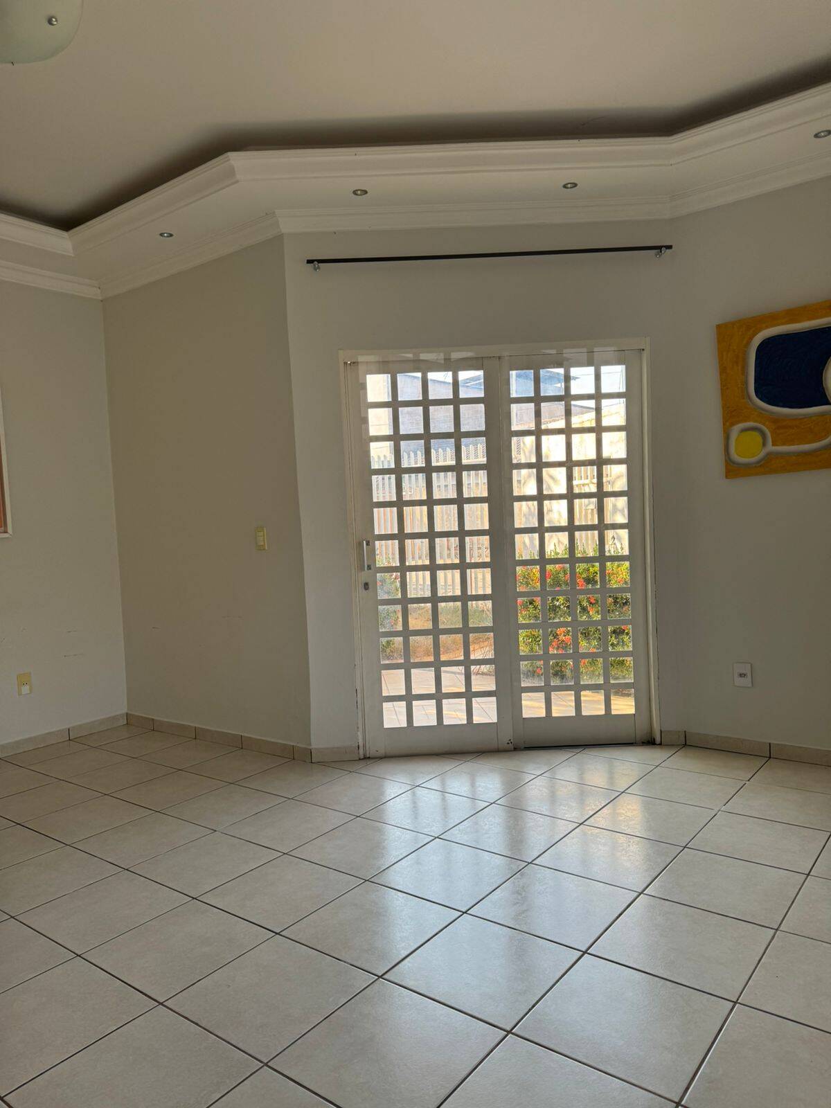 Casa à venda com 3 quartos, 307m² - Foto 6