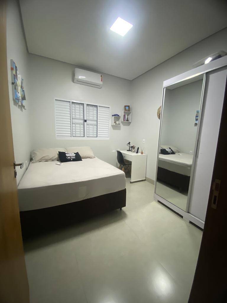 Casa à venda com 3 quartos, 150m² - Foto 18