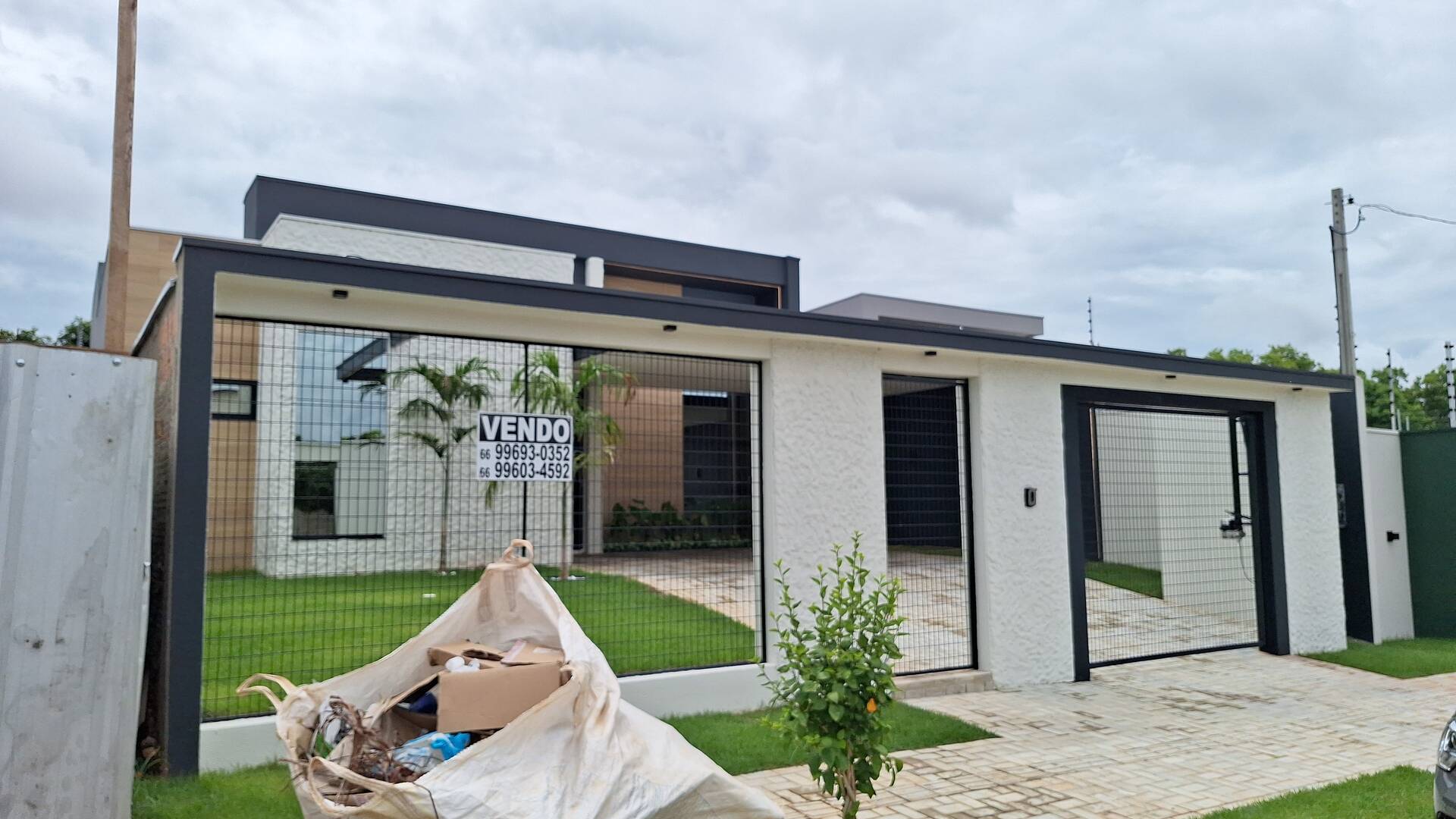 Casa à venda com 3 quartos, 137m² - Foto 3